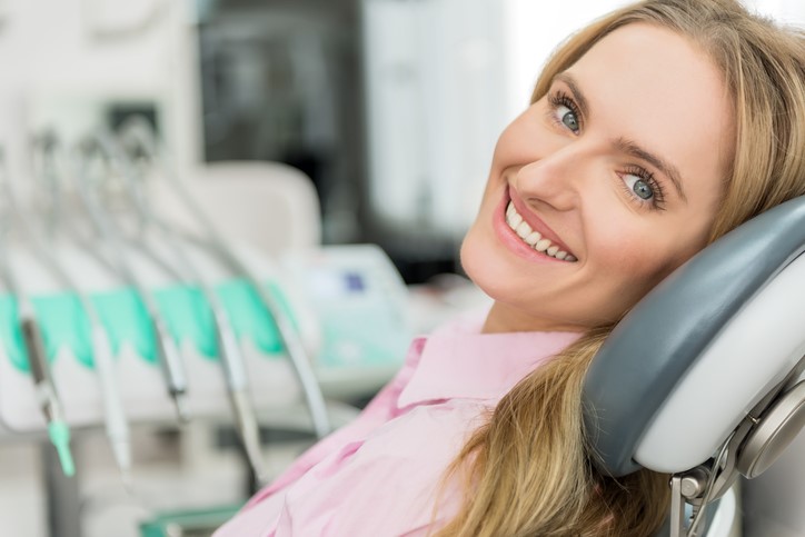 Finding the Best Family and Cosmetic Dentistry Near Me: What Matters Most
