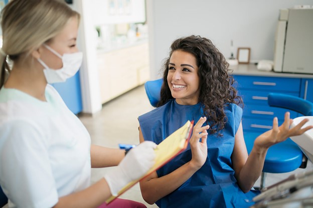 Dentist in Manhattan NY: How to Choose the Right Provider for Your Smile