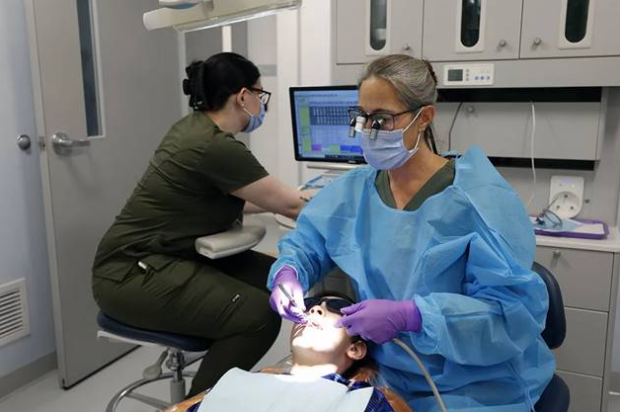 Top Reasons to Choose General Dentists Near Me for Routine Care