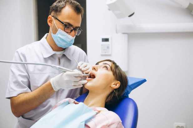 Emergency Dentist Near Me for Fast Care for Tooth Pain and Dental Injuries